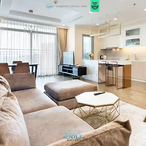 Sens House Saigon - Serviced In Vinhomes Park アパート
